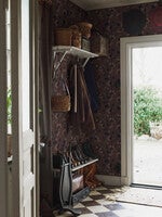 Trädgårdsstaden, brun tapet