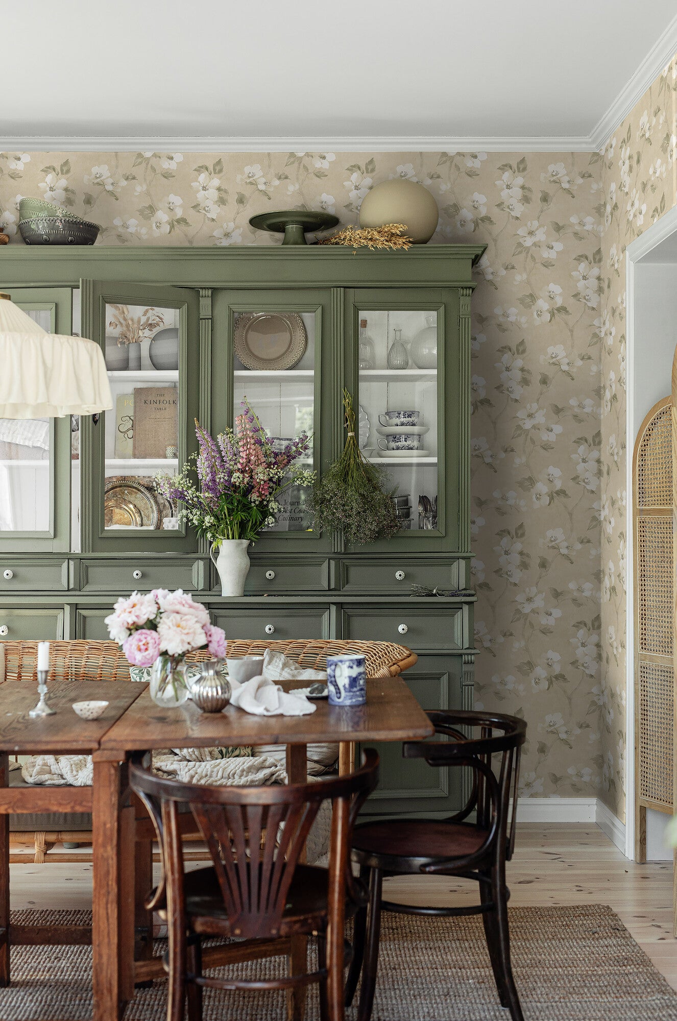 Helen´s Flower mjuk varmgul botten