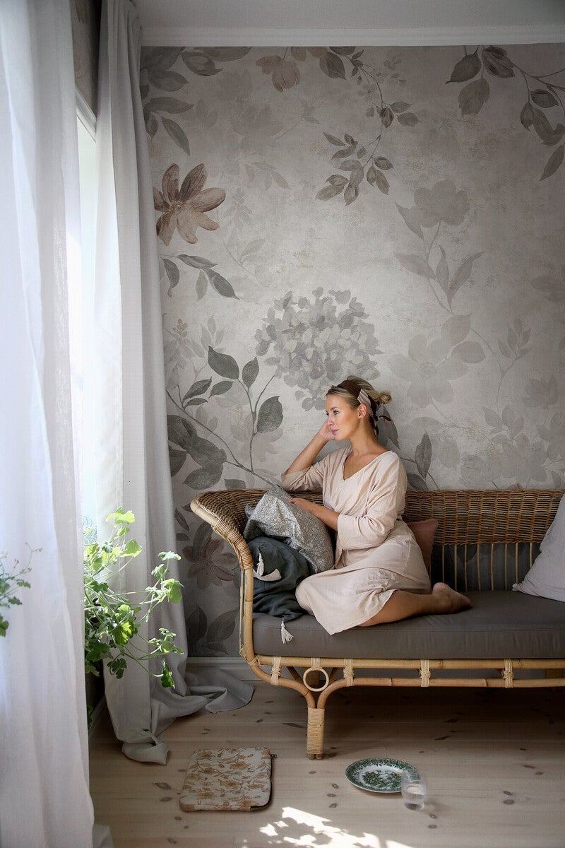 Florence Mural blommönster i dämpat grått