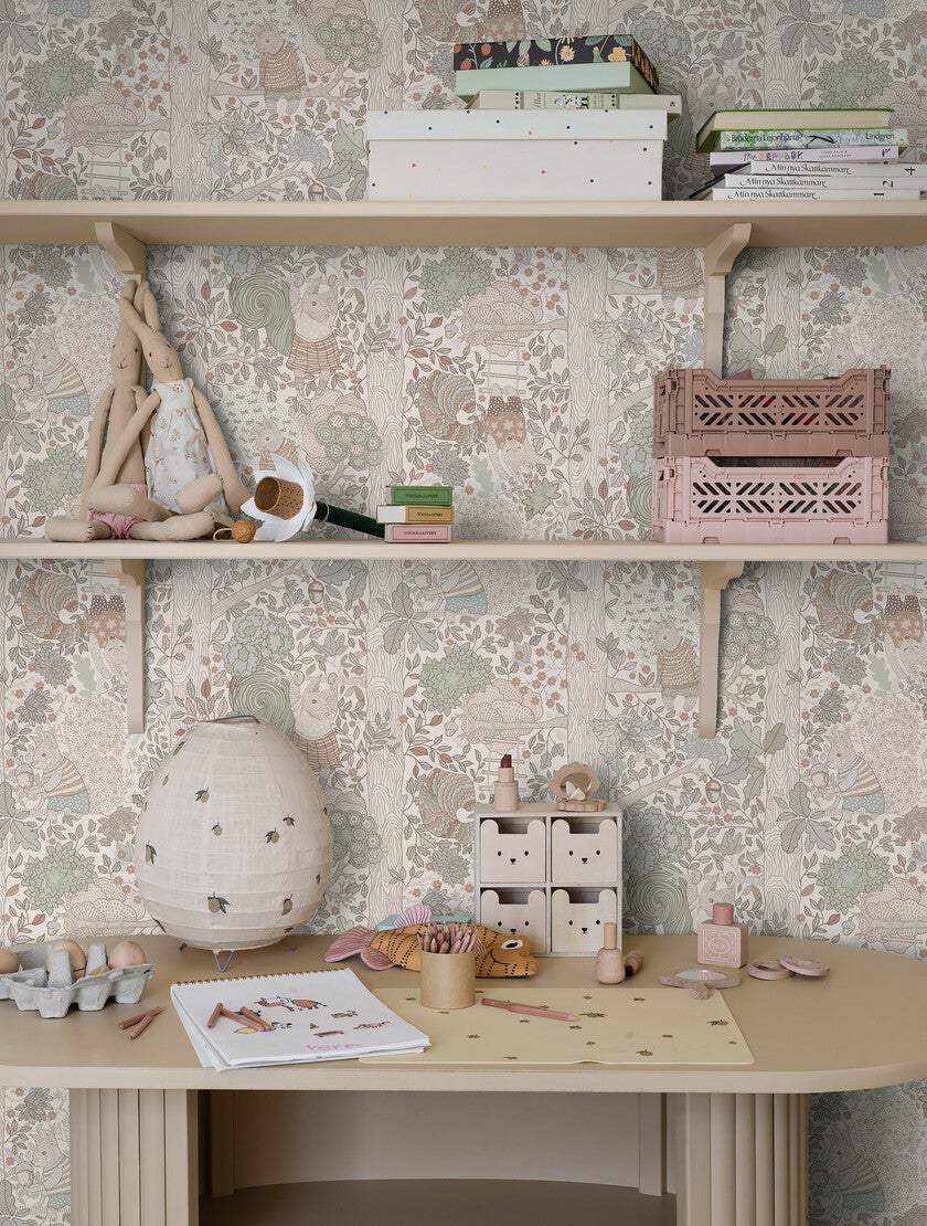 Charlie, tapet i vit