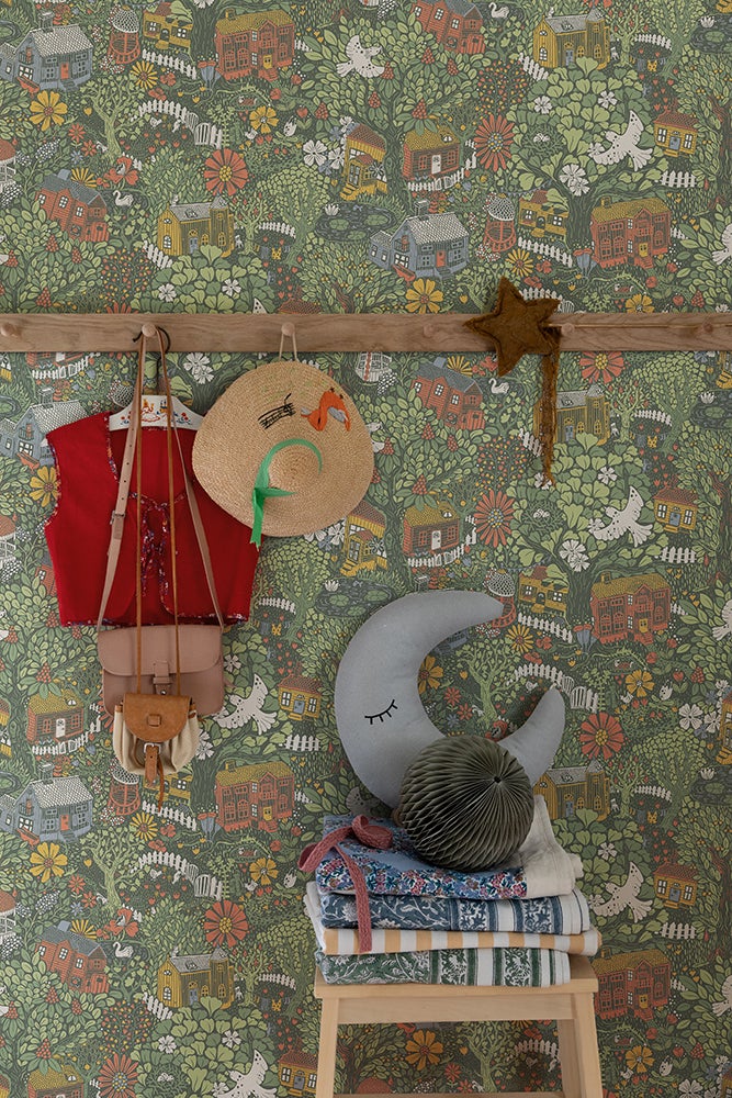 Bygga Bo, mörkgrön, roströd och gul tapet