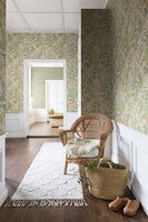 Elise, tapet i ljus kulör