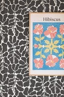 My Secret Garden, svartvit