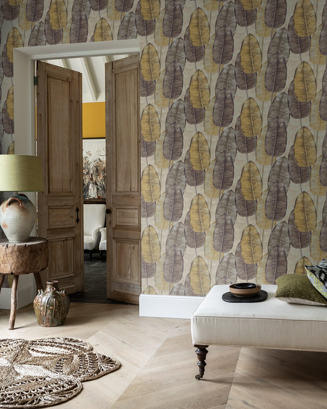 Rubber Tree, gråbeige tapet