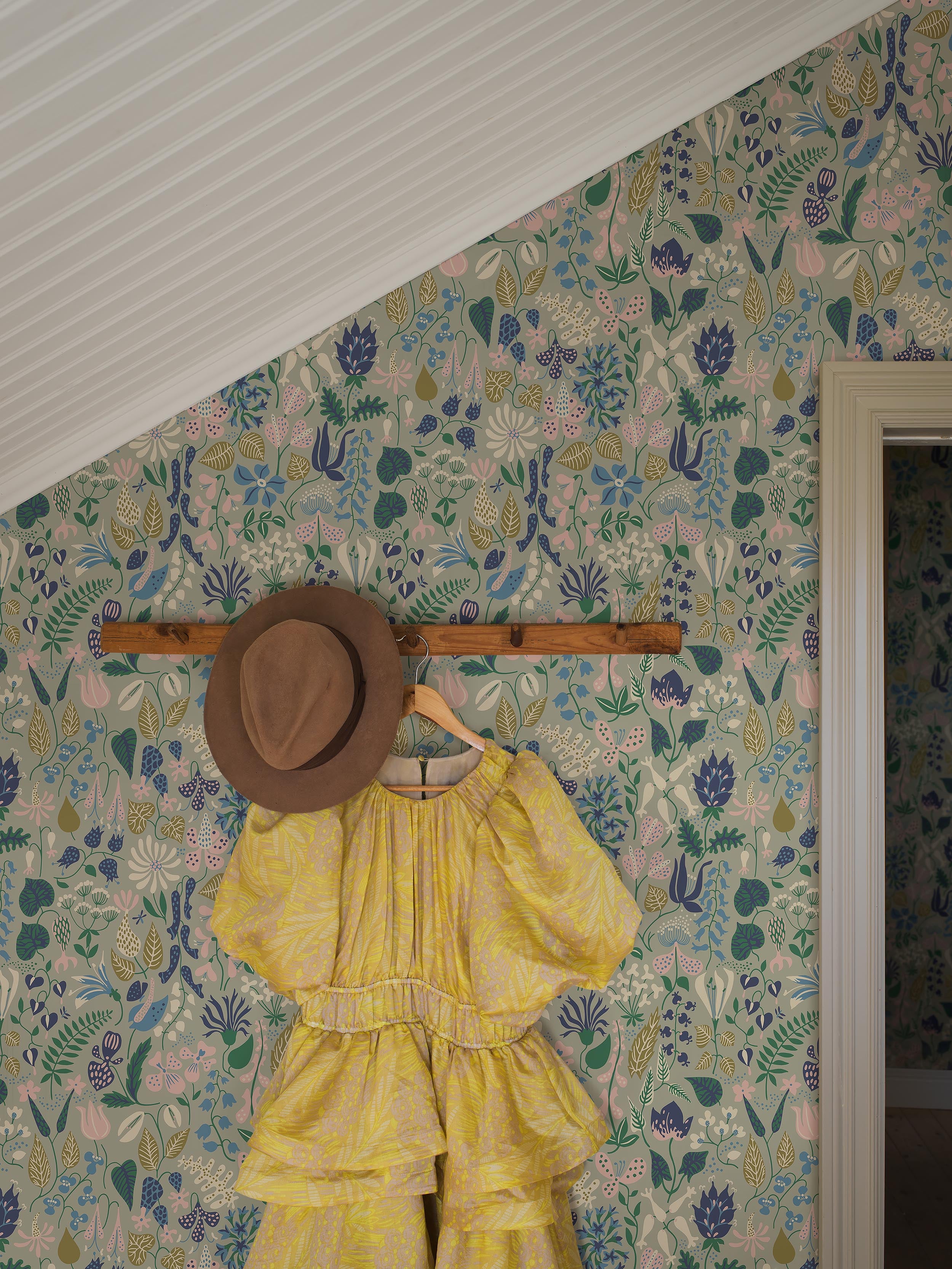 Stig Lindberg Herbarium, blågrå