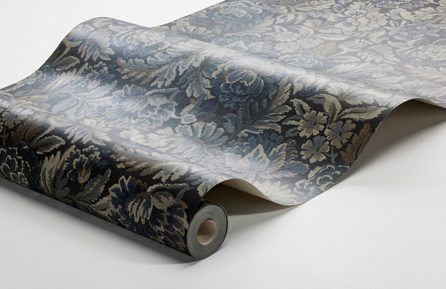 Nightingale Garden mörk gråblå botten